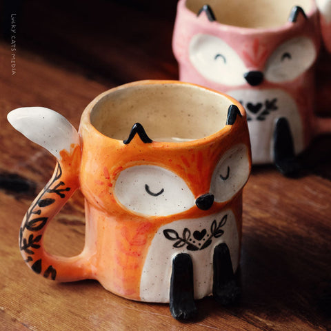 September | Fox Mug | 2 Hr Instructor Guided Workshop | {member pricing} 1 person for $25, 2 for $35, 3 for $45, 4 for $55